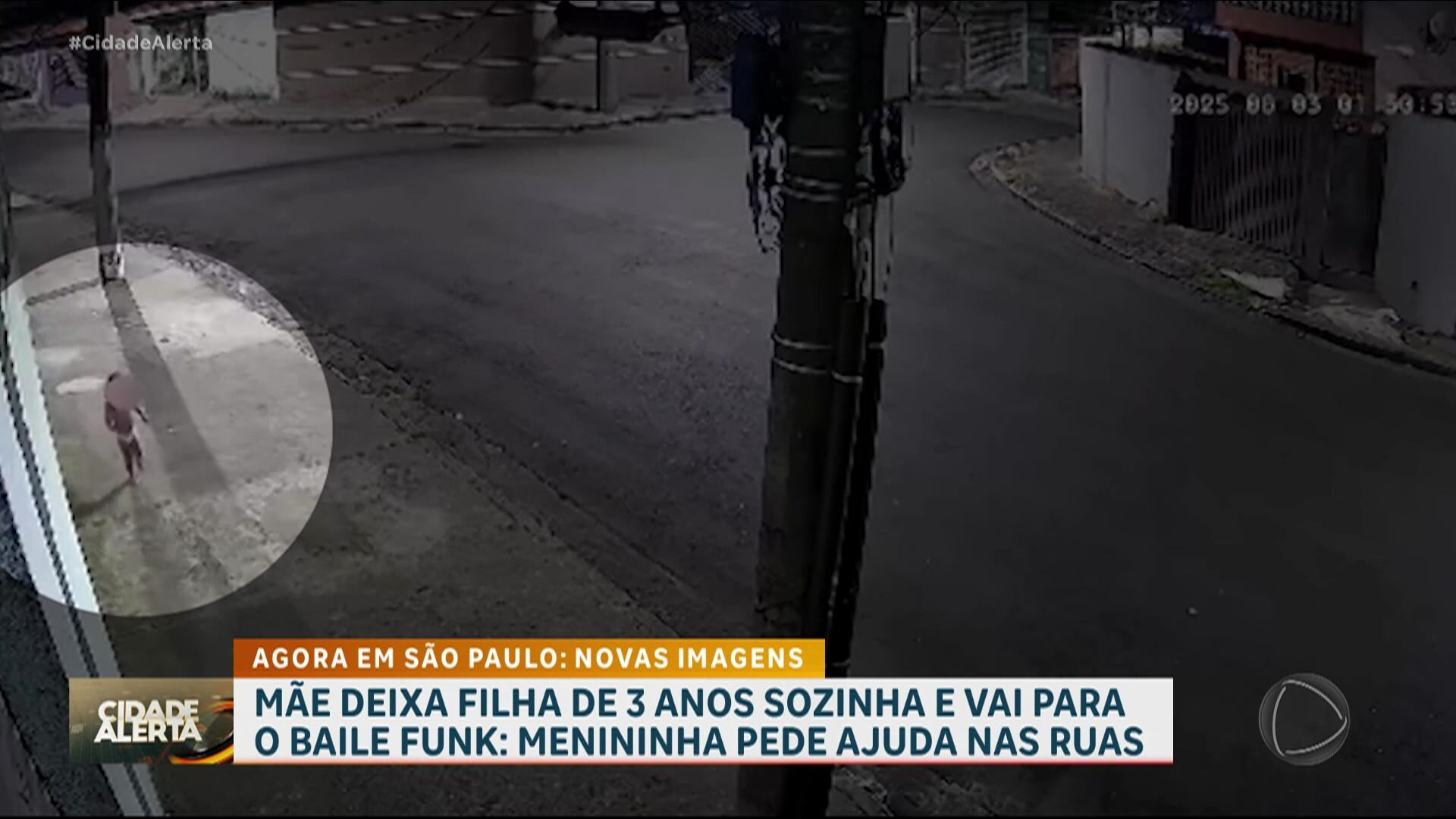 Bebê de 3 anos é flagrada saindo sozinha de casa de madrugada; mãe estava em baile funk