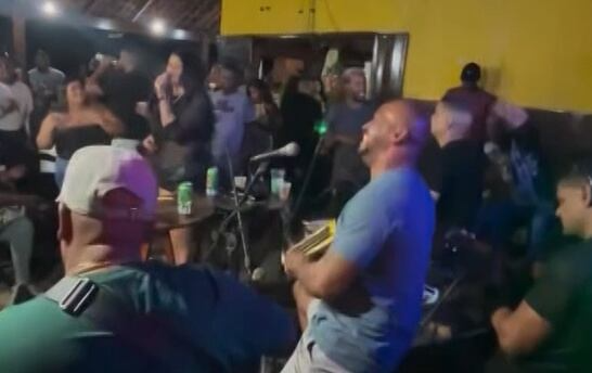 Cantor de pagode é morto a tiros em obra na Baixada Fluminense