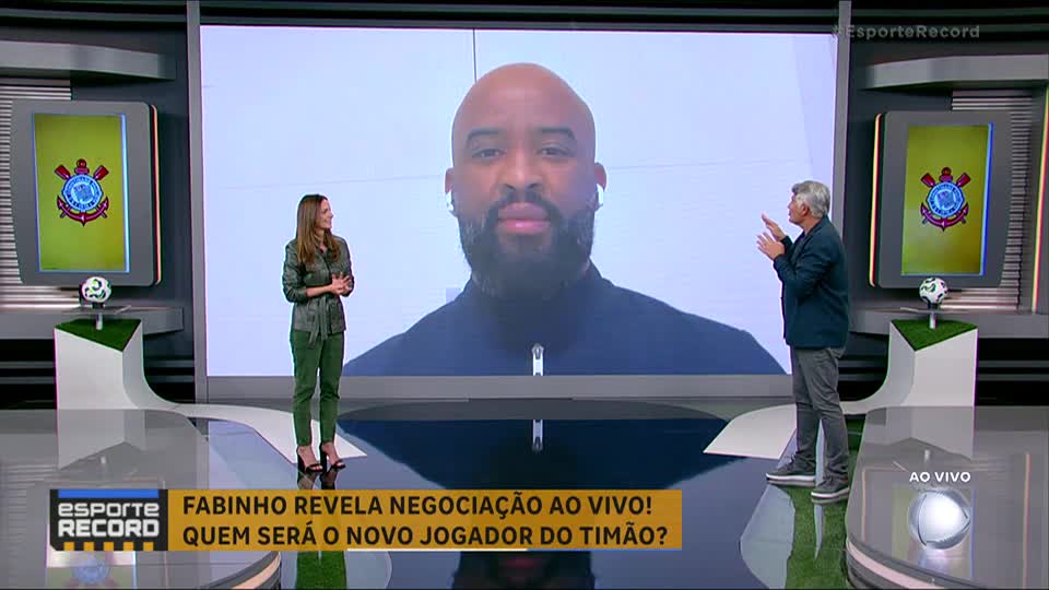 Fabinho Soldado fala sobre necessidade de reforços no Corinthians