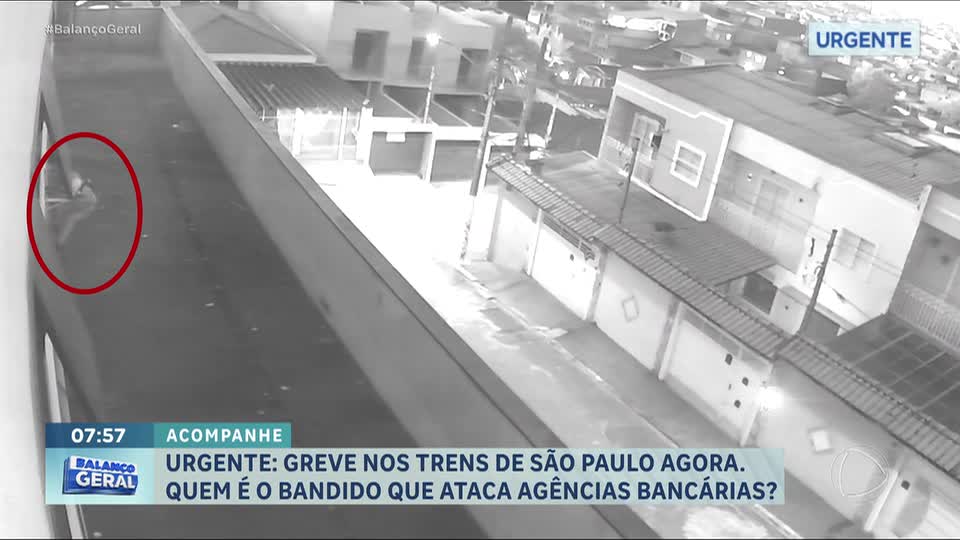 Homem escala paredes de prédio e invade agência bancária na zona leste de São Paulo