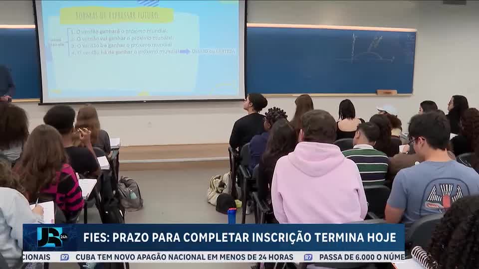 Prazo para complementar inscrição do Fies termina nesta terça (4)