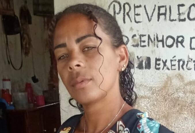 Mulher morre após ser brutalmente espancada ao defender a filha no RJ