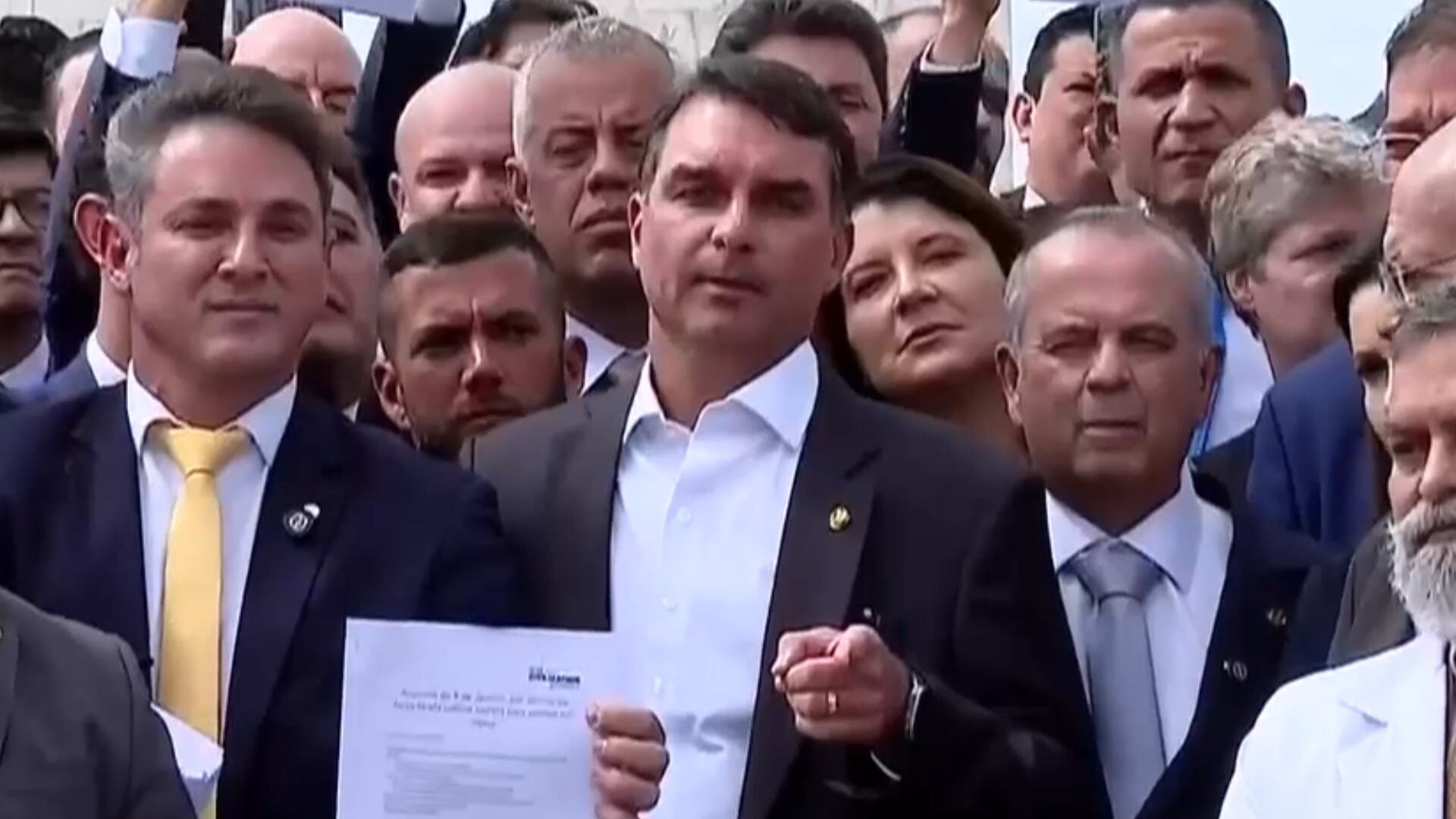 Oposição apresenta 'pacote da paz' e pede o impeachment de Alexandre de Moraes