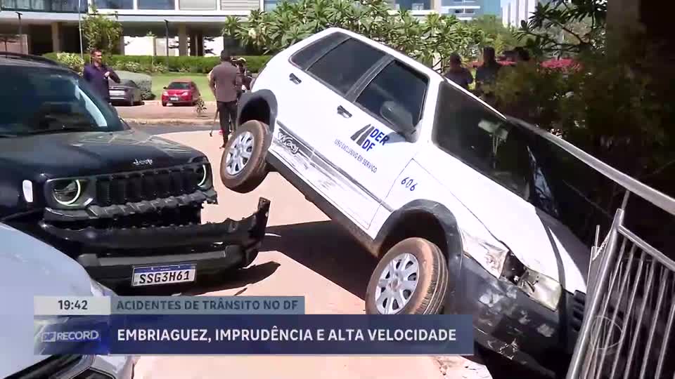 Acidente de trânsito no DF: embriaguez, imprudência e alta velocidade marcam o final de semana