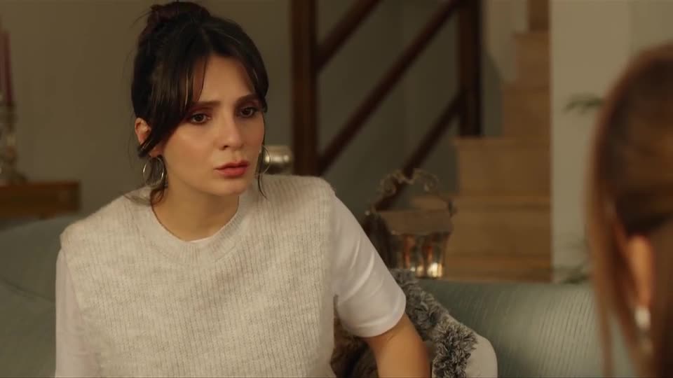 Filiz pega Irmak de surpresa | Coração de Mãe