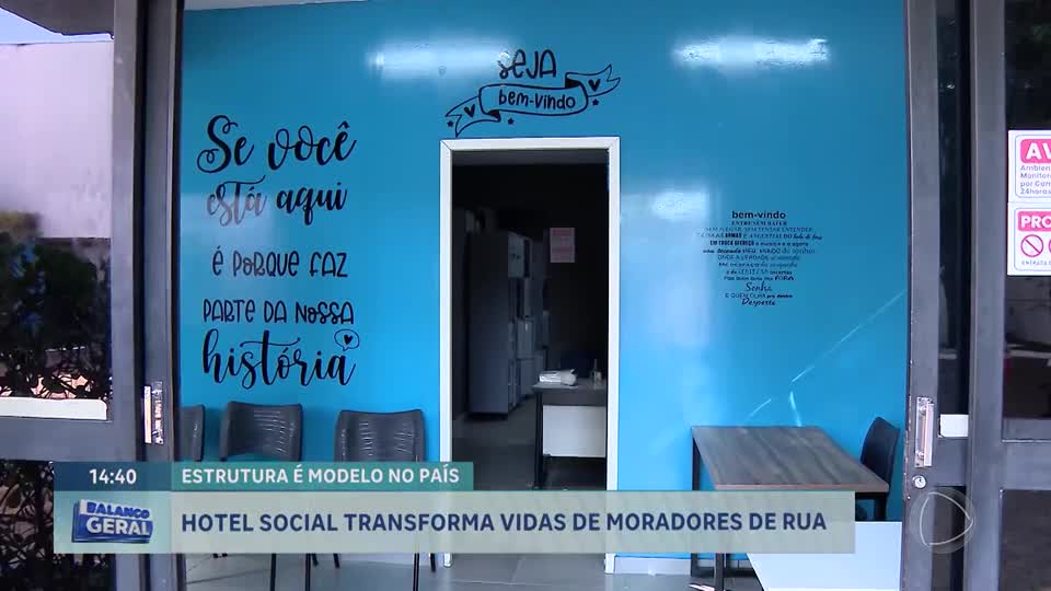 Pessoas em situação de rua acolhidas em hotel social elogiam projeto no DF