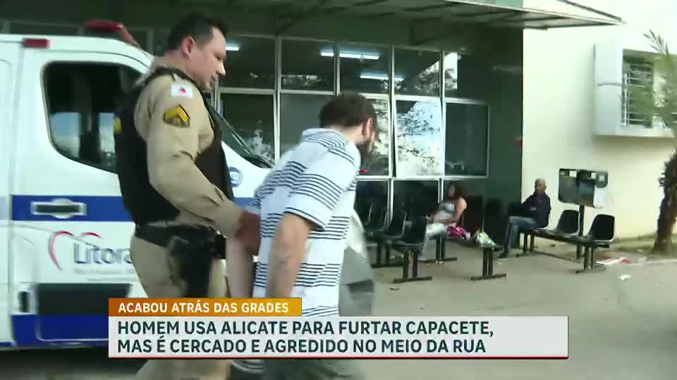 População agride suspeito e impede furto de capacete em Belo Horizonte