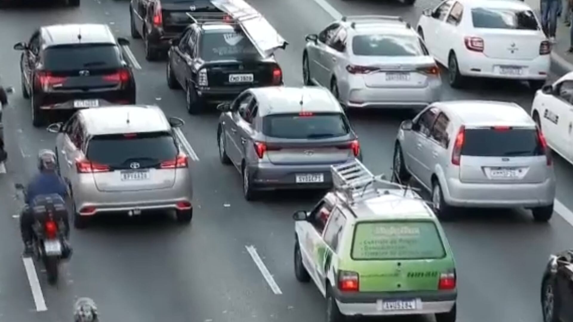 Isenção do IPI aumenta venda de carros populares menos poluentes