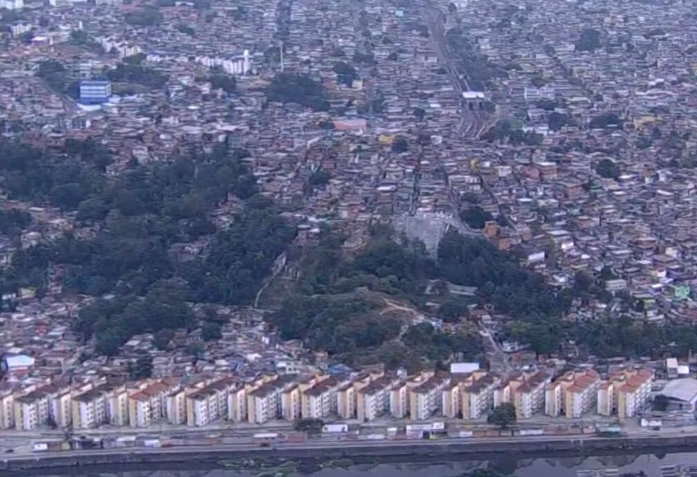 Complexo da Pedreira é a região com mais roubos de carga no RJ em 2025