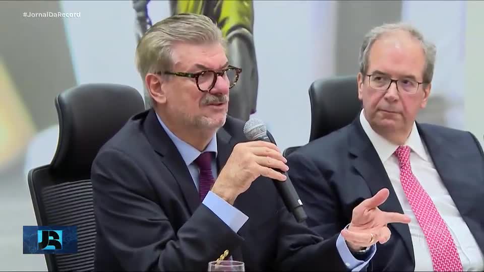 STJ pune ministro Marco Buzzi com perda do cargo por assédio sexual