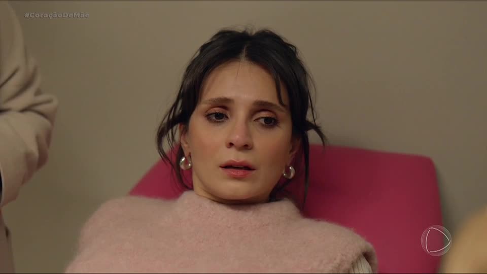 Irmak recebe a notícia que está grávida de gêmeos | Coração de Mãe