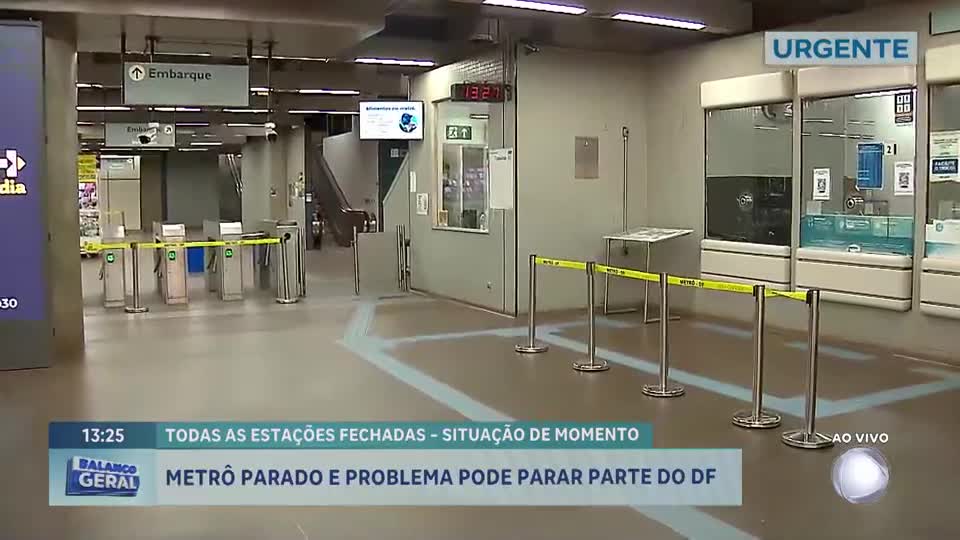 Passageiros reclamam da falta de informações sobre falha no metrô do DF