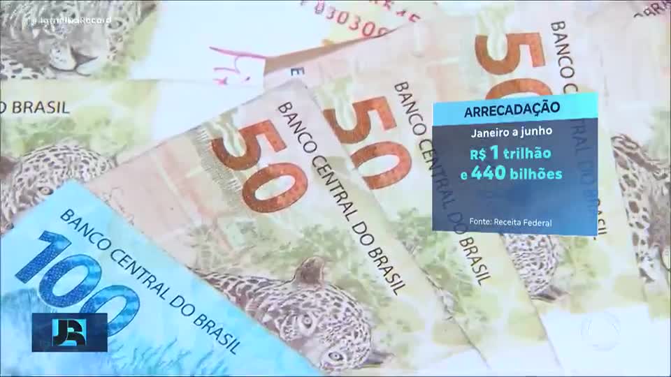 Governo brasileiro enfrenta grave crise nas contas públicas, com risco de 'colapso'