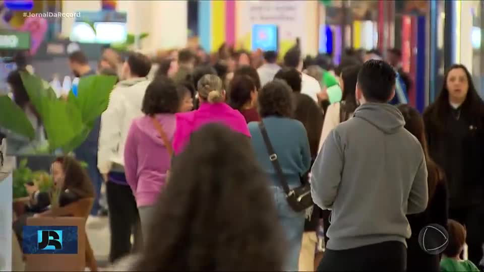 Shoppings de todo o país esperam movimentar mais de R$ 4 bilhões em vendas para o Dia dos Pais