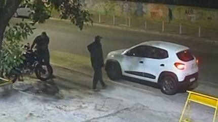 Motoboy tem moto furtada perto de base do Segurança Presente na Taquara, no Rio