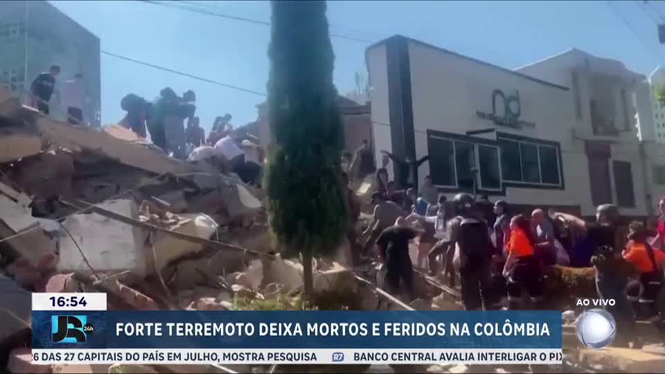 Forte terremoto atinge a Colômbia; dezenas de prédios ruíram e mortos passam de 100