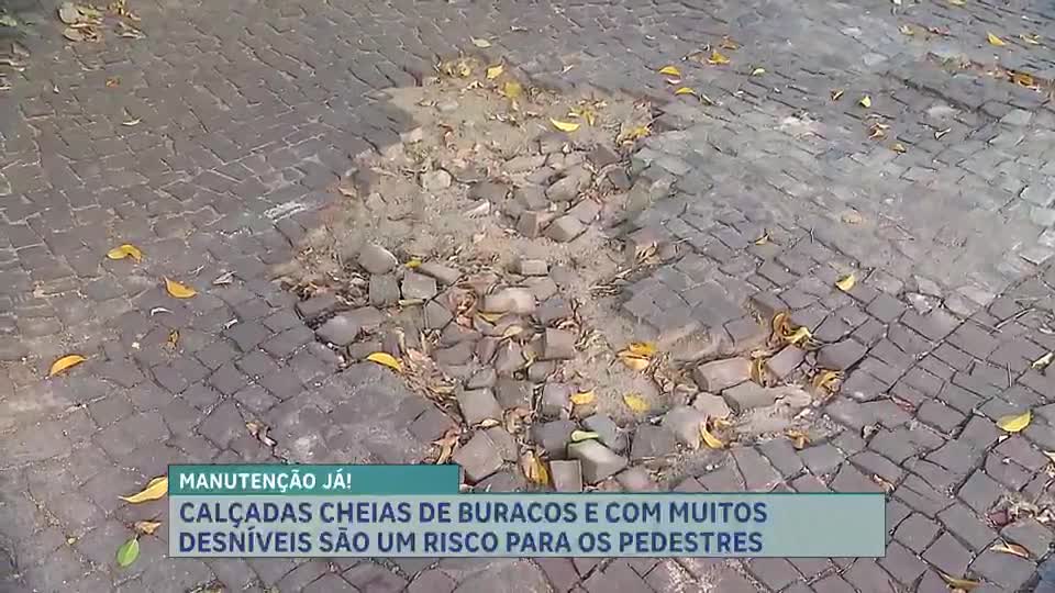 Calçadas esburacadas apresentam perigo para pedestres no bairro de Lourdes, em BH