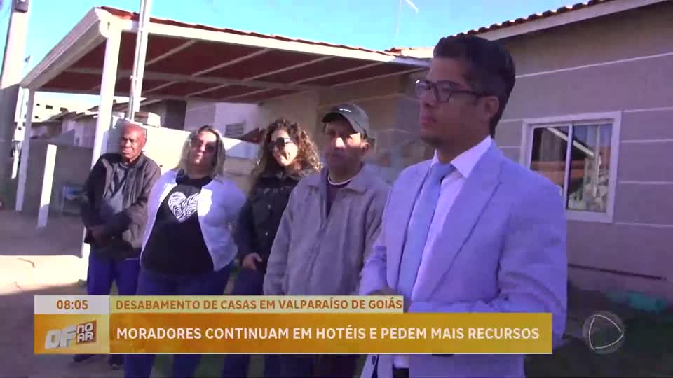 Moradores de Valparaíso (GO) que perderam casas continuam em hotéis e pedem mais recursos