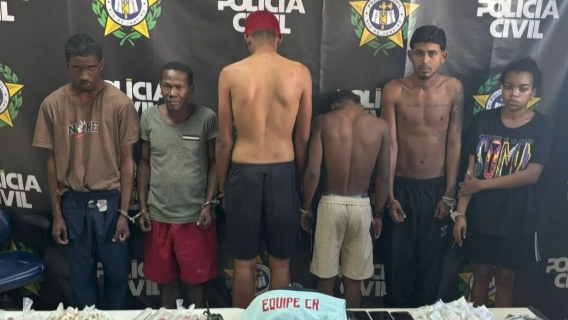 Polícia prende quatro pessoas durante operação na região onde sargento grávida foi baleada no RJ