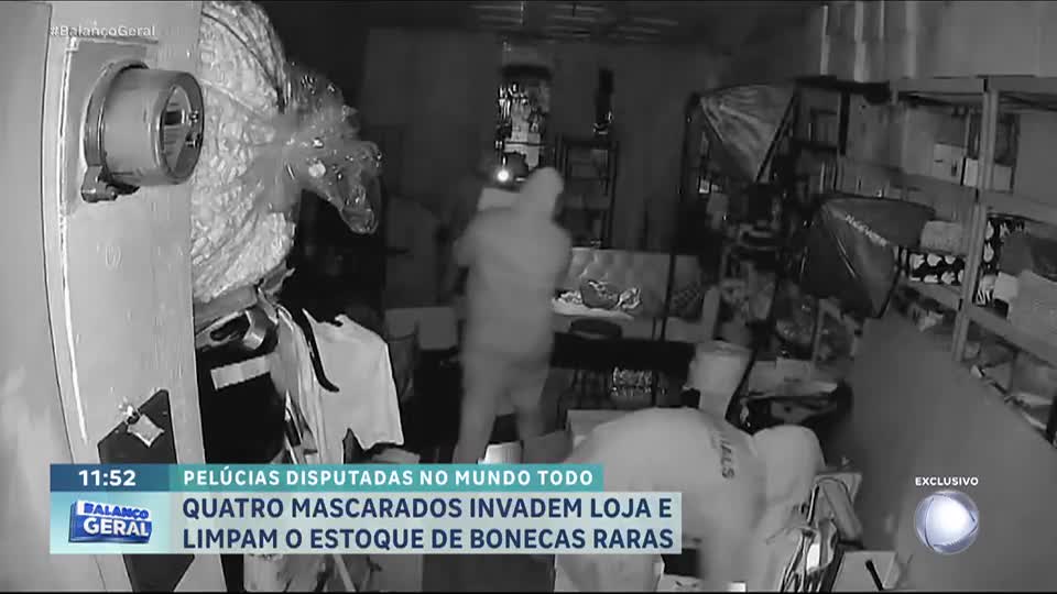 Quadrilha rouba loja na Califórnia e leva R$ 200 mil em bonecos colecionáveis