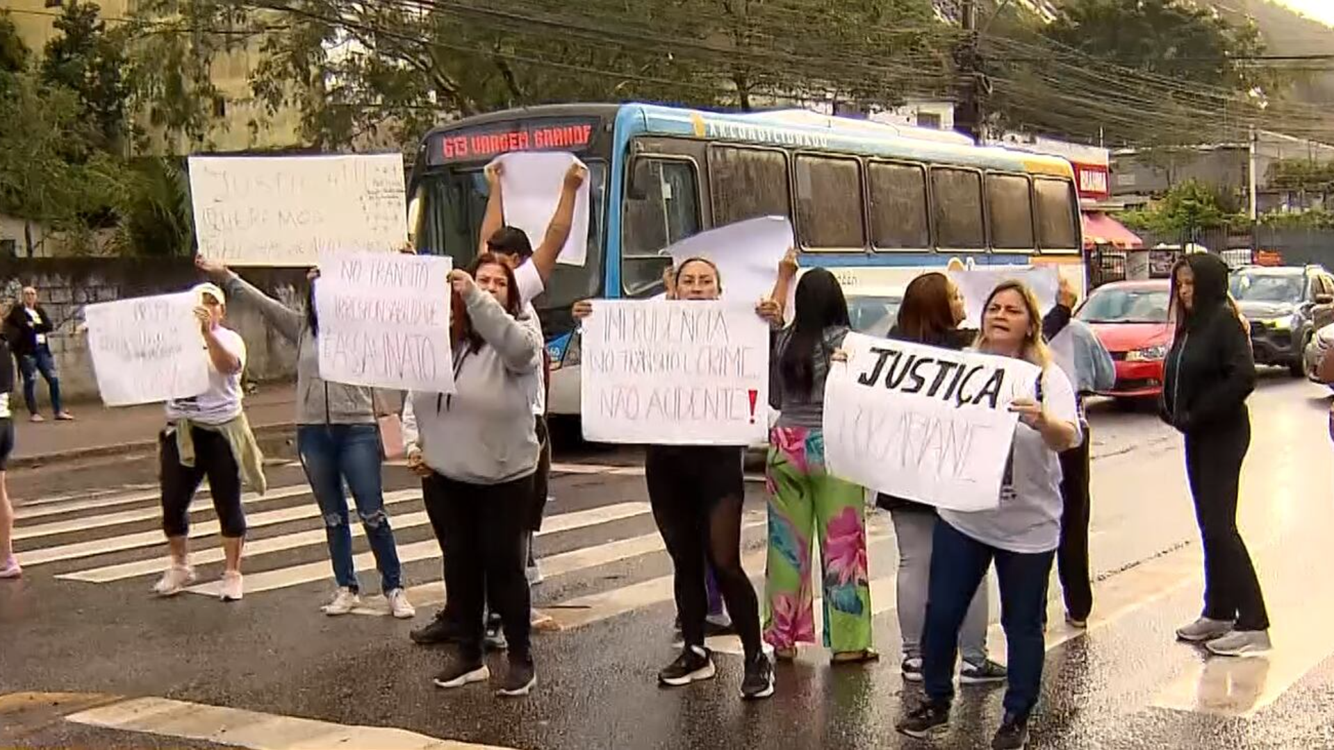 Manifestação pede justiça pela morte de advogada atropelada por ex-jogador do Botafogo no Rio