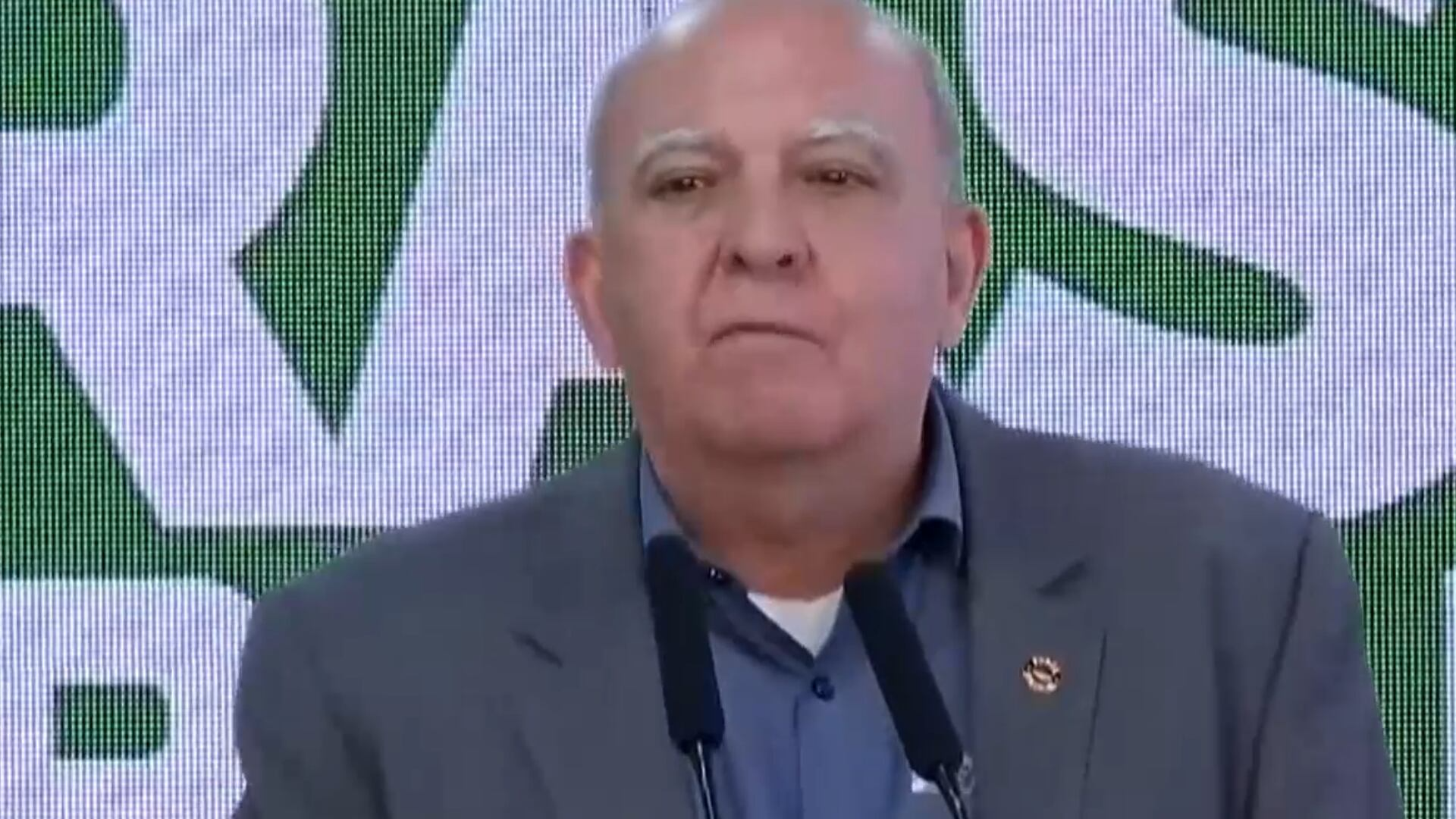 Presidente da Força Sindical diz que tarifaço 'não tem lógica' e defende pacote anunciado por Lula