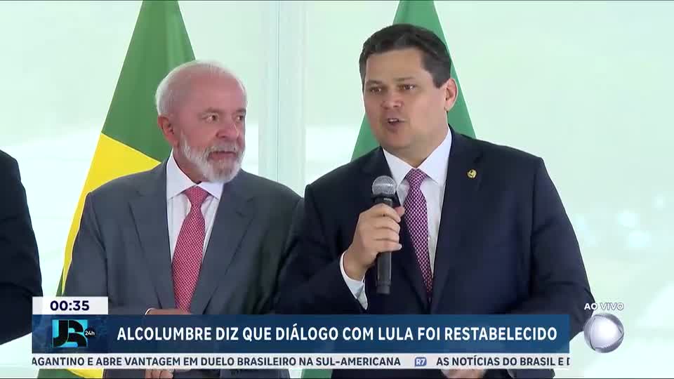Alcolumbre se reúne com Lula no Palácio da Alvorada