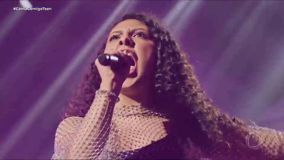 Bia Marques domina o palco com intensidade ao som de sucesso The Cranberries e levanta 88 jurados
