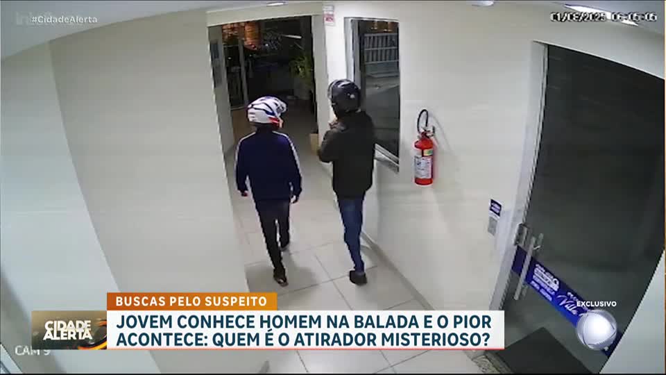 Jovem é morta a tiros à queima-roupa durante festa dentro de apartamento em Santa Catarina