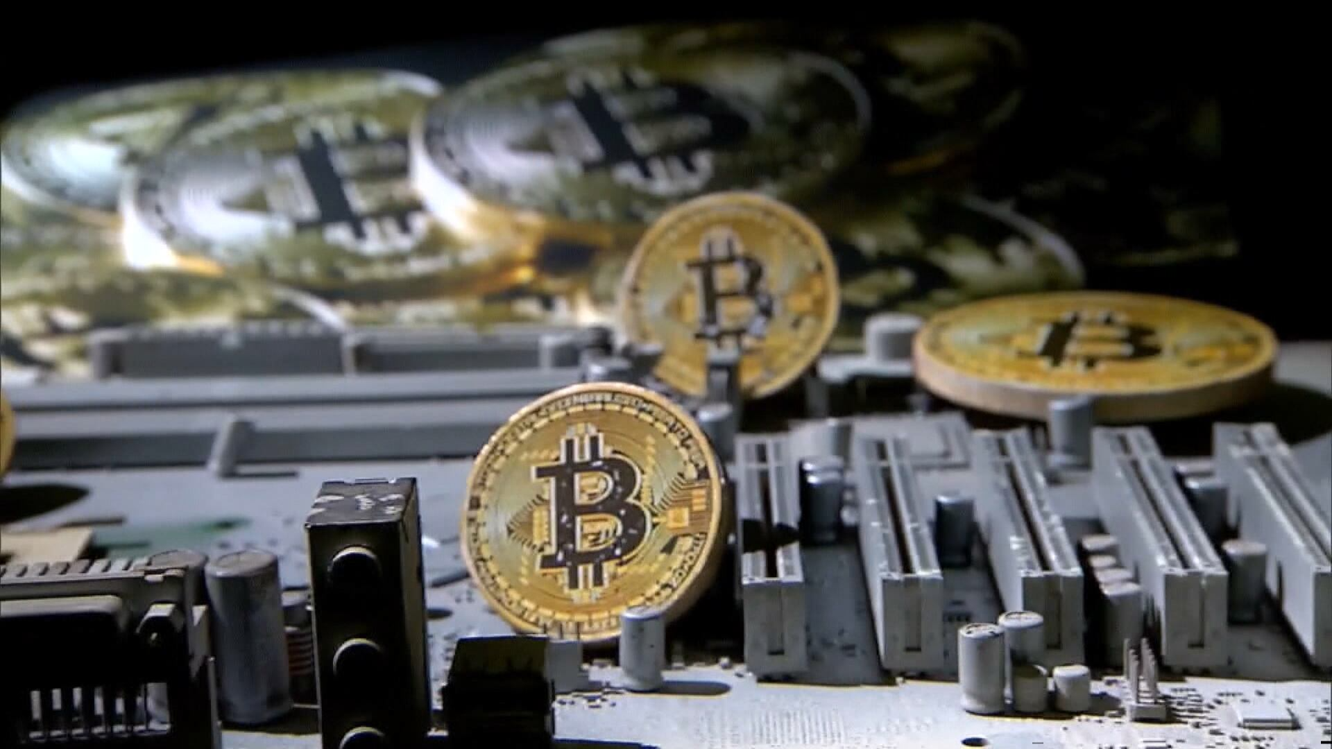Bitcoin ultrapassa marca de US$ 124 mil pela primeira vez; entenda o que causou o recorde