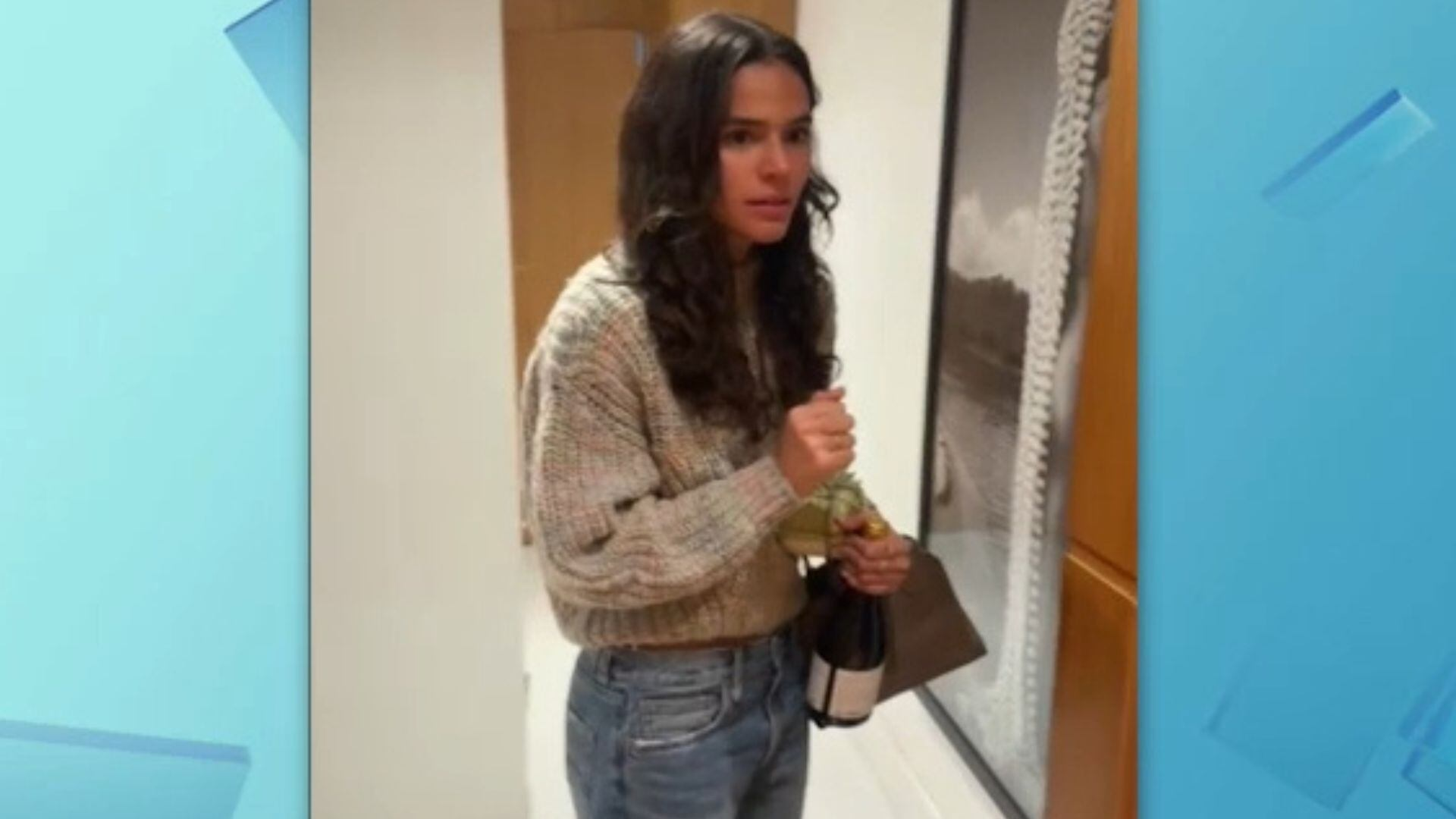 Bruna Marquezine chega atrasada na própria festa de aniversário e leva pegadinha