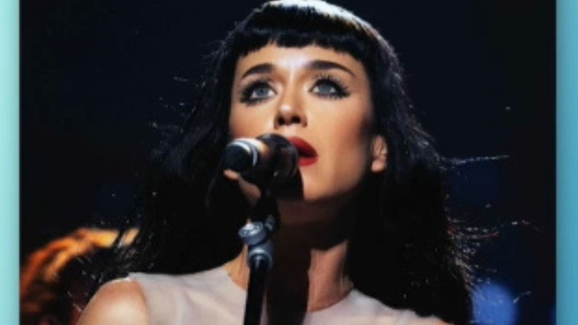 Katy Perry leva multa em R$ 33 mil por gravar clipe em área protegida na Espanha