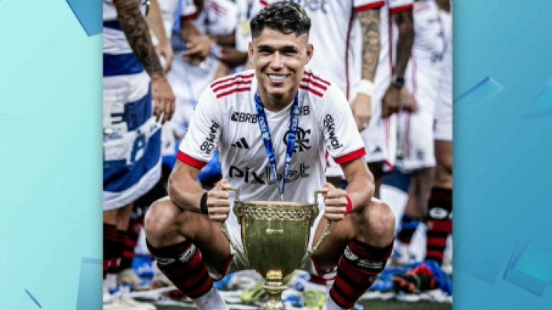 Dois jogadores do Flamengo levam susto após receberem conta de água com valores milionários