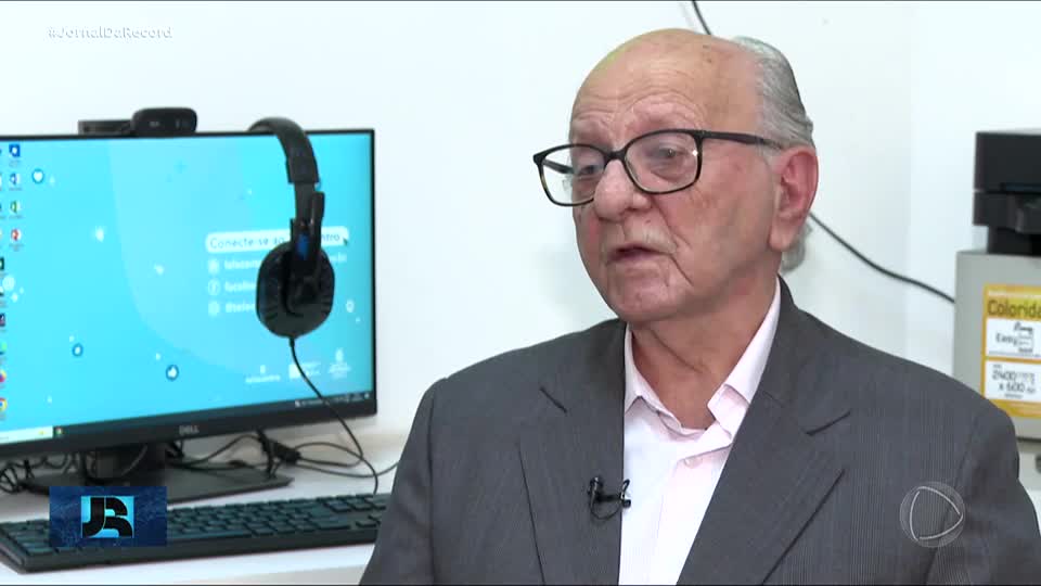 Mais de 500 denúncias de crimes virtuais contra idosos são registradas este ano no Brasil