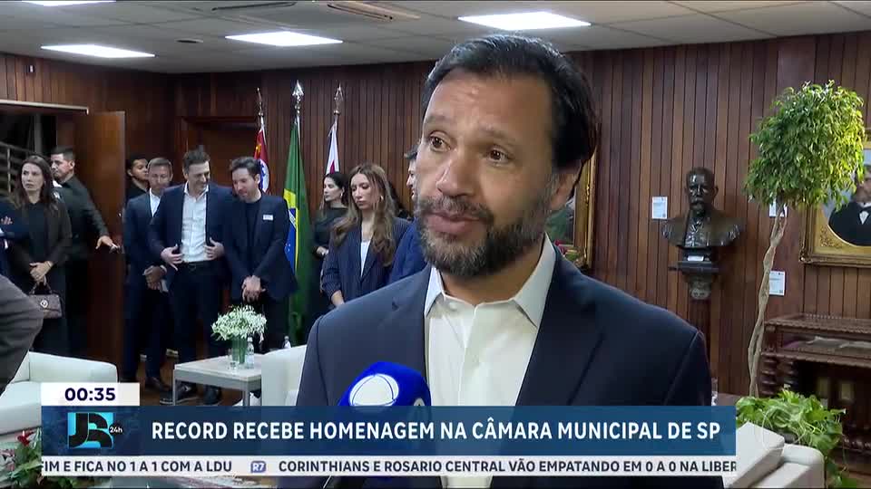 Câmara Municipal de SP entrega Salva de Prata ao departamento de jornalismo da RECORD