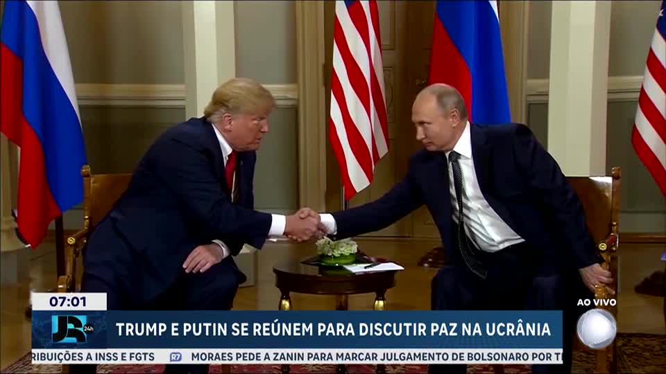 Trump e Putin discutem paz na Ucrânia em reunião no Alasca