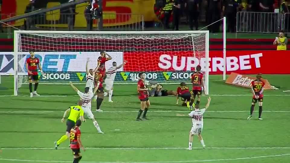 Melhores Momentos: São Paulo consegue empate no apagar das luzes contra o Sport