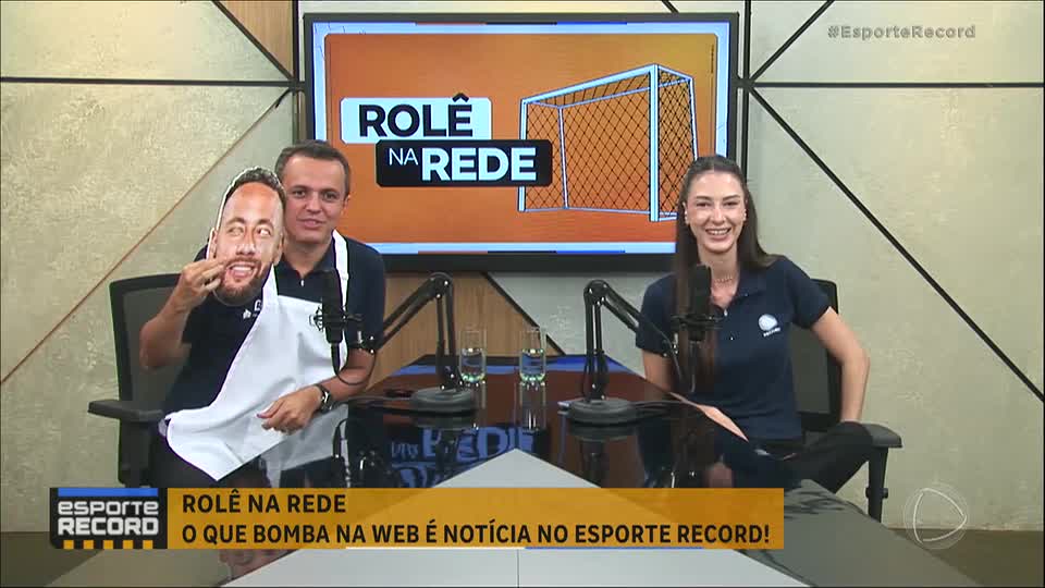 Jogador 'farmando aura' e bola causando acidente: os memes do futebol na semana