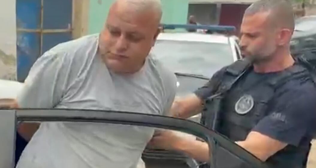 Miliciano é preso por extorquir comerciantes e expulsar moradores em Campo Grande, no Rio