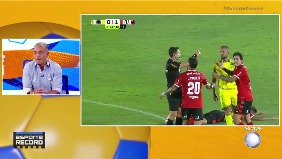'Era para expulsar': Dodô e Noriega se indignam com lance de Mirassol x Flamengo e Sálvio vai contra