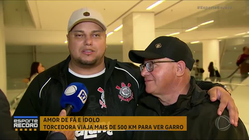 Torcedores do Corinthians falam de onde vem paixão inabalável pelo time