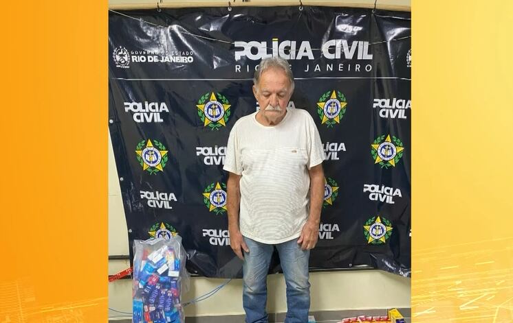 Idoso é preso por vender medicamentos controlados e anabolizantes ilegalmente em São Gonçalo (RJ)