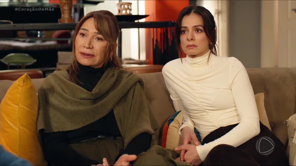 Irmak e Kivanç anunciam que irão se mudar para outra cidade | Coração de Mãe