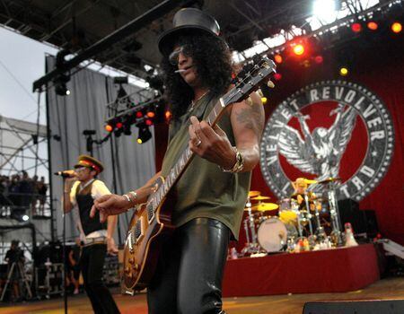 A guitarra desafinou! Slash entra na Justiça e exige R$ 6 milhões de volta da ex-mulher