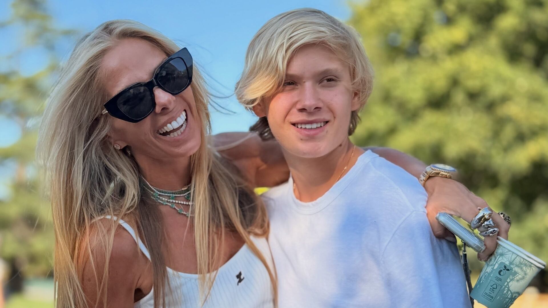 Adriane Galisteu fala sobre saudade após filho sair de casa aos 16 anos