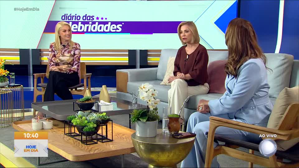 Assista à íntegra do Diário das Celebridades desta sexta-feira (21)