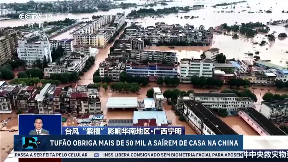 Passagem de Tufão deixa oito mil desabrigados na China