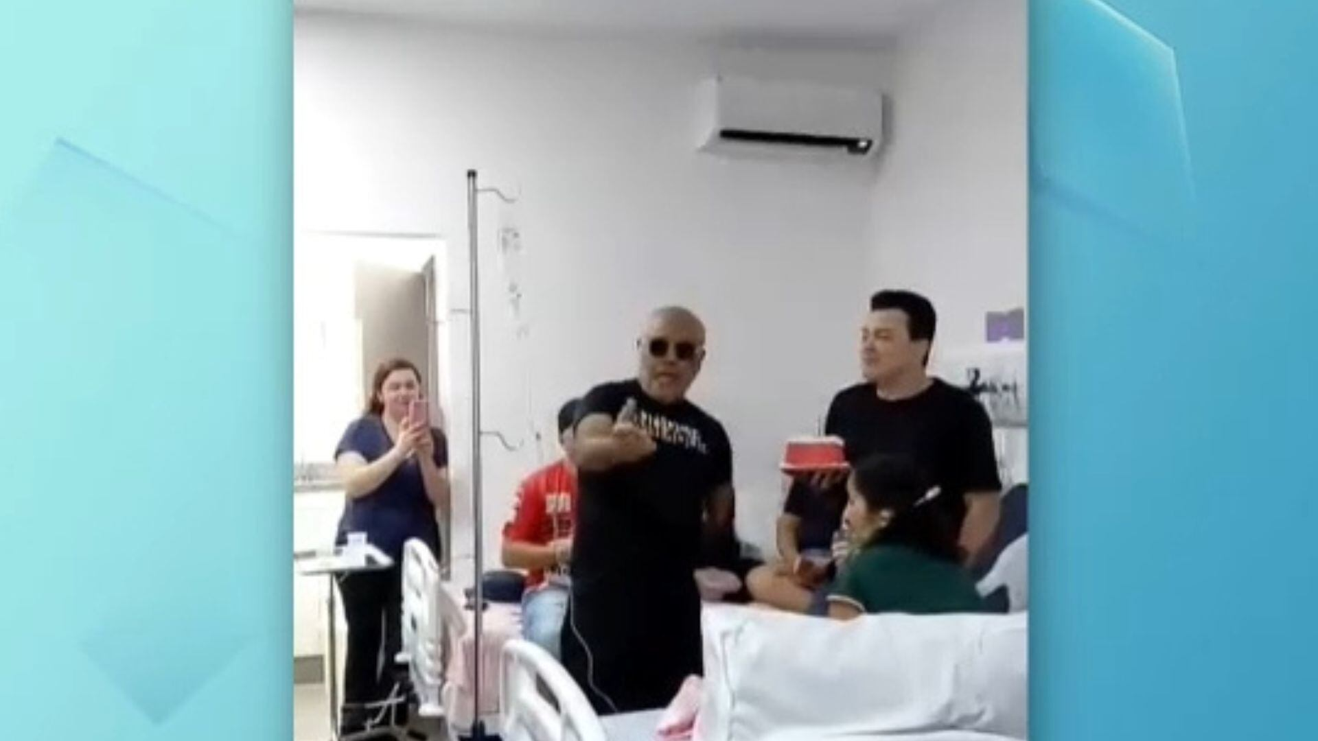 Rick e Renner visitam hospital e realizam sonho de fã internada com câncer