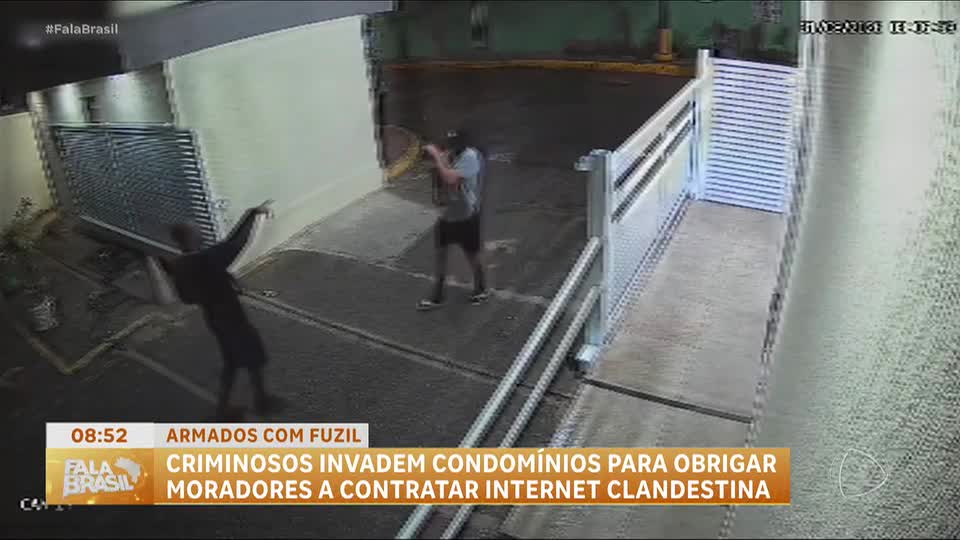 Criminosos armados invadem condomínio no Rio para obrigar moradores a contratar internet clandestina