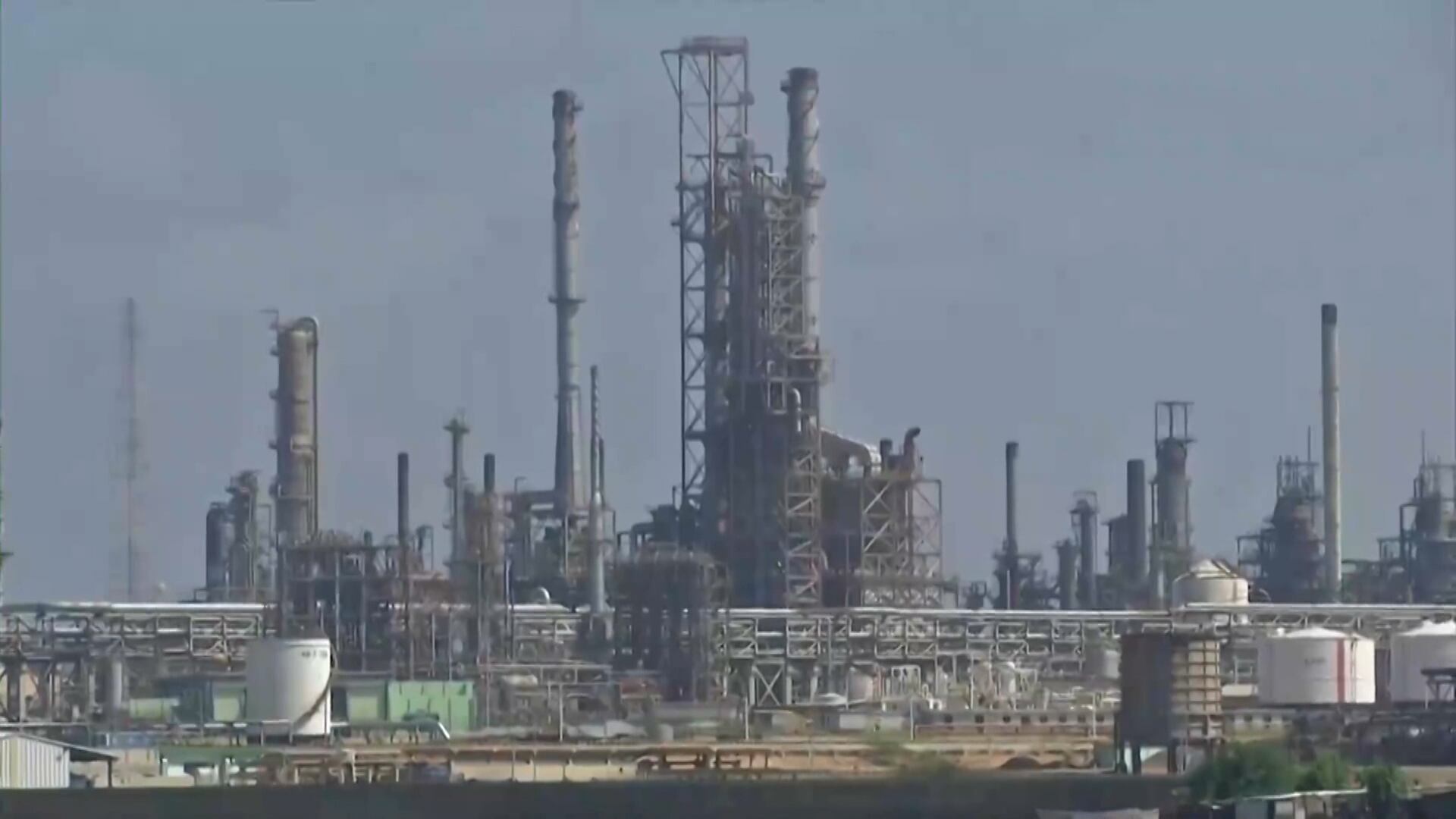 Campos de petróleo passam a ser geridos por empresa dos EUA